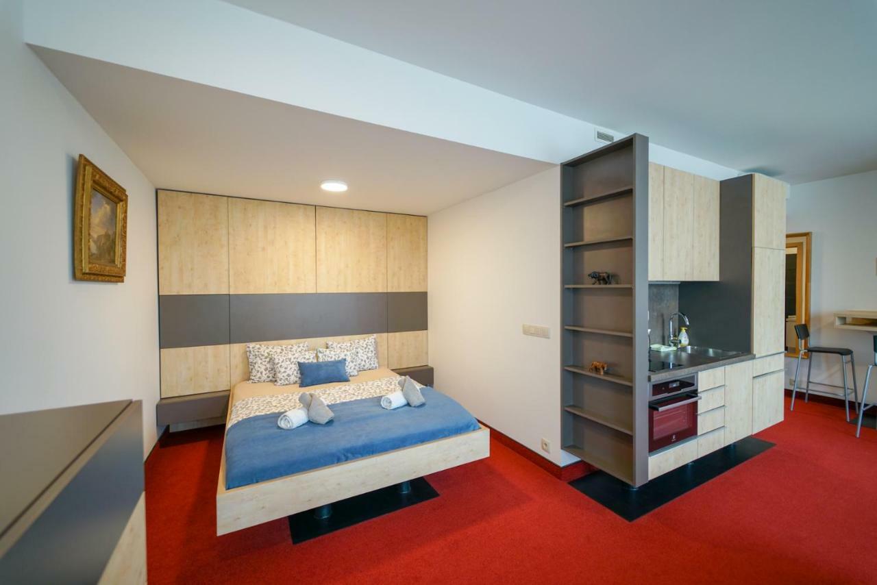 Zora Exclusive Apartment Братислава Экстерьер фото