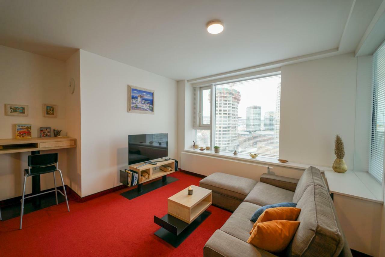Zora Exclusive Apartment Братислава Экстерьер фото